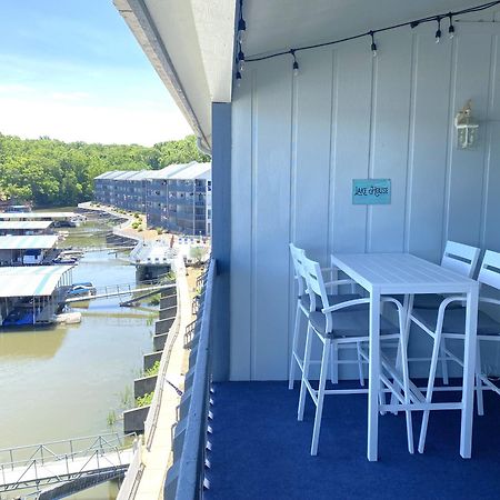 B Lakefront! Remodeled, Boat Slip, Patio Views, Pool, Boat Ramp, Wifi Осейдж-Бич Экстерьер фото