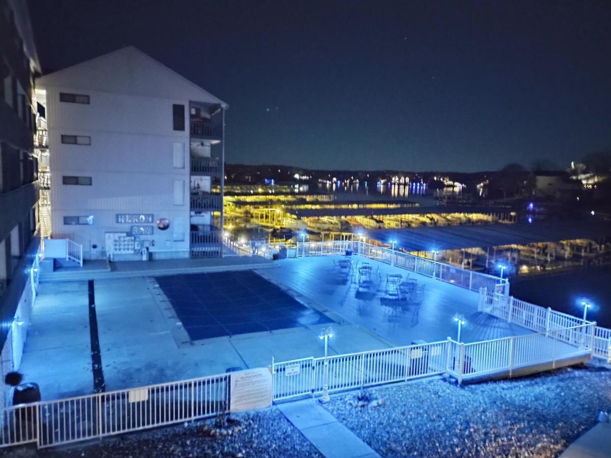 B Lakefront! Remodeled, Boat Slip, Patio Views, Pool, Boat Ramp, Wifi Осейдж-Бич Экстерьер фото