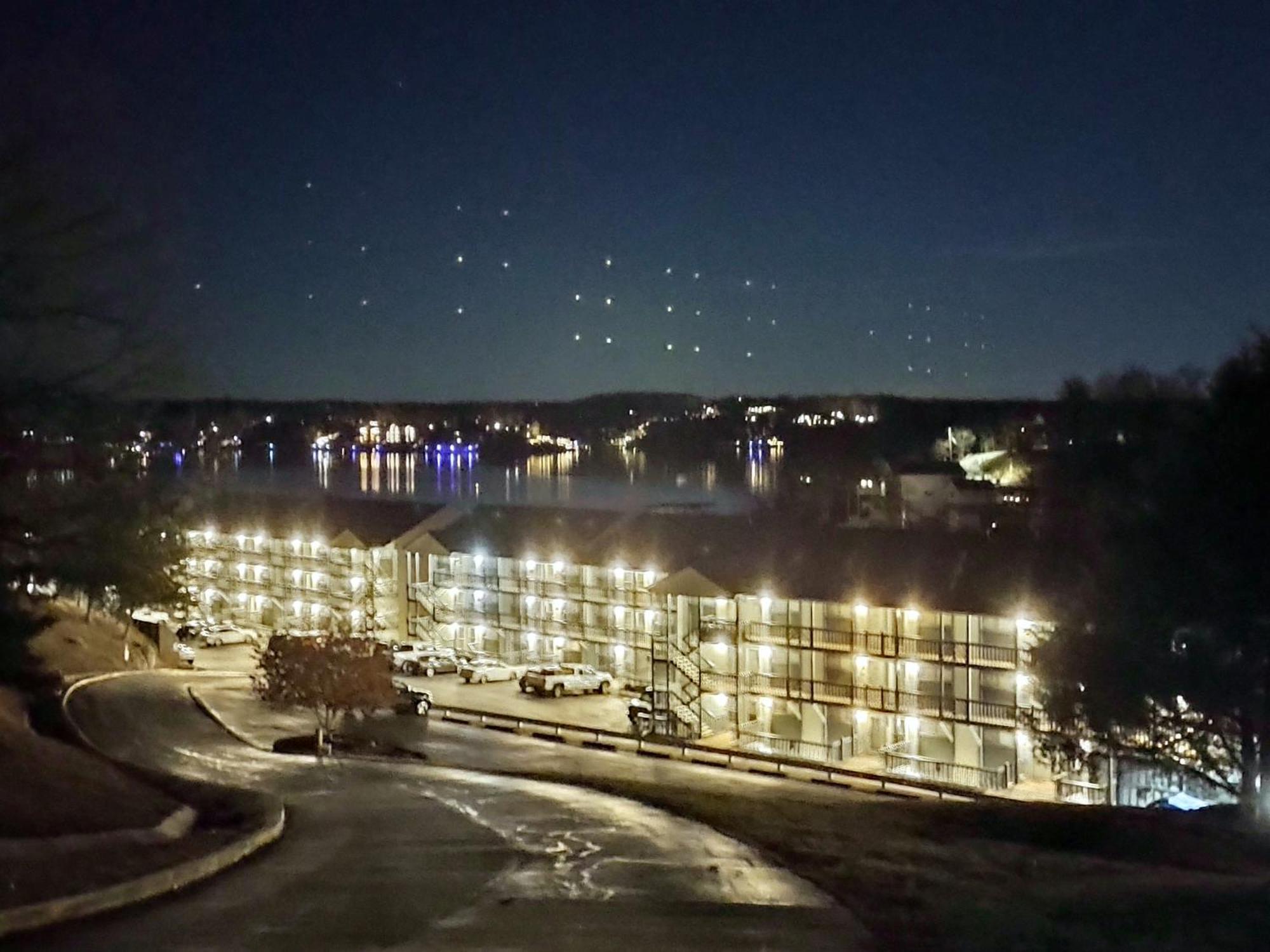 B Lakefront! Remodeled, Boat Slip, Patio Views, Pool, Boat Ramp, Wifi Осейдж-Бич Экстерьер фото