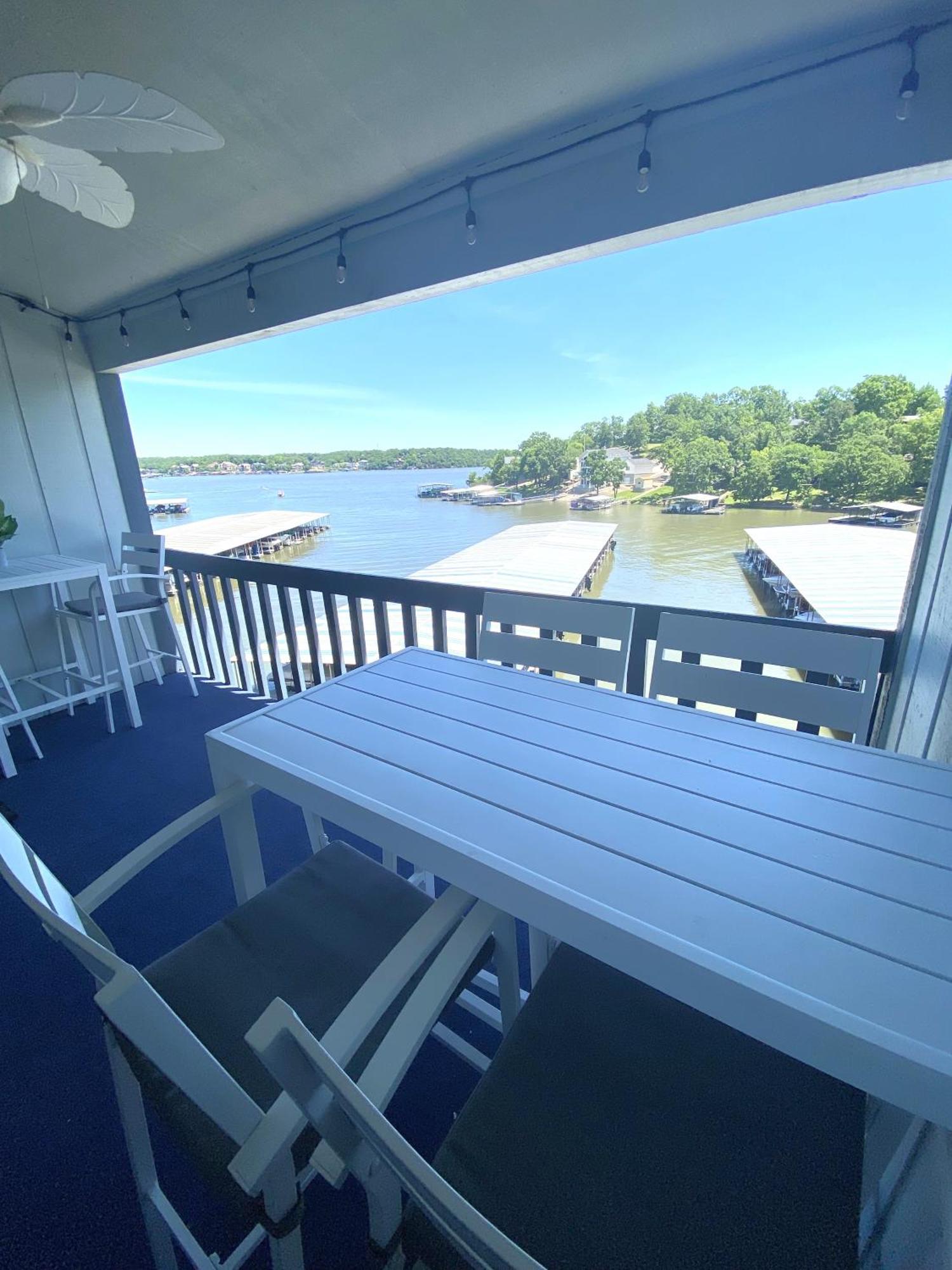 B Lakefront! Remodeled, Boat Slip, Patio Views, Pool, Boat Ramp, Wifi Осейдж-Бич Экстерьер фото