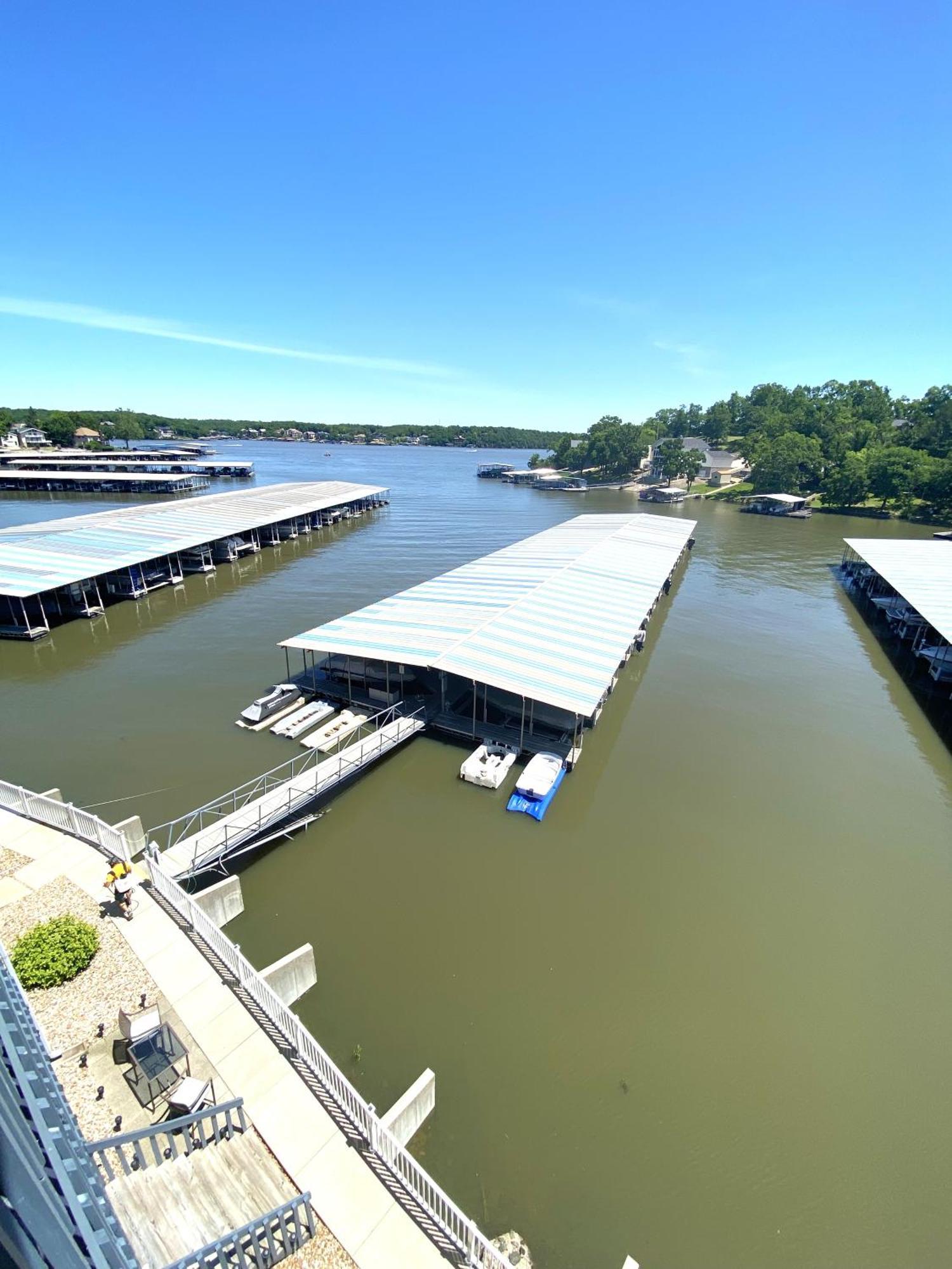 B Lakefront! Remodeled, Boat Slip, Patio Views, Pool, Boat Ramp, Wifi Осейдж-Бич Экстерьер фото