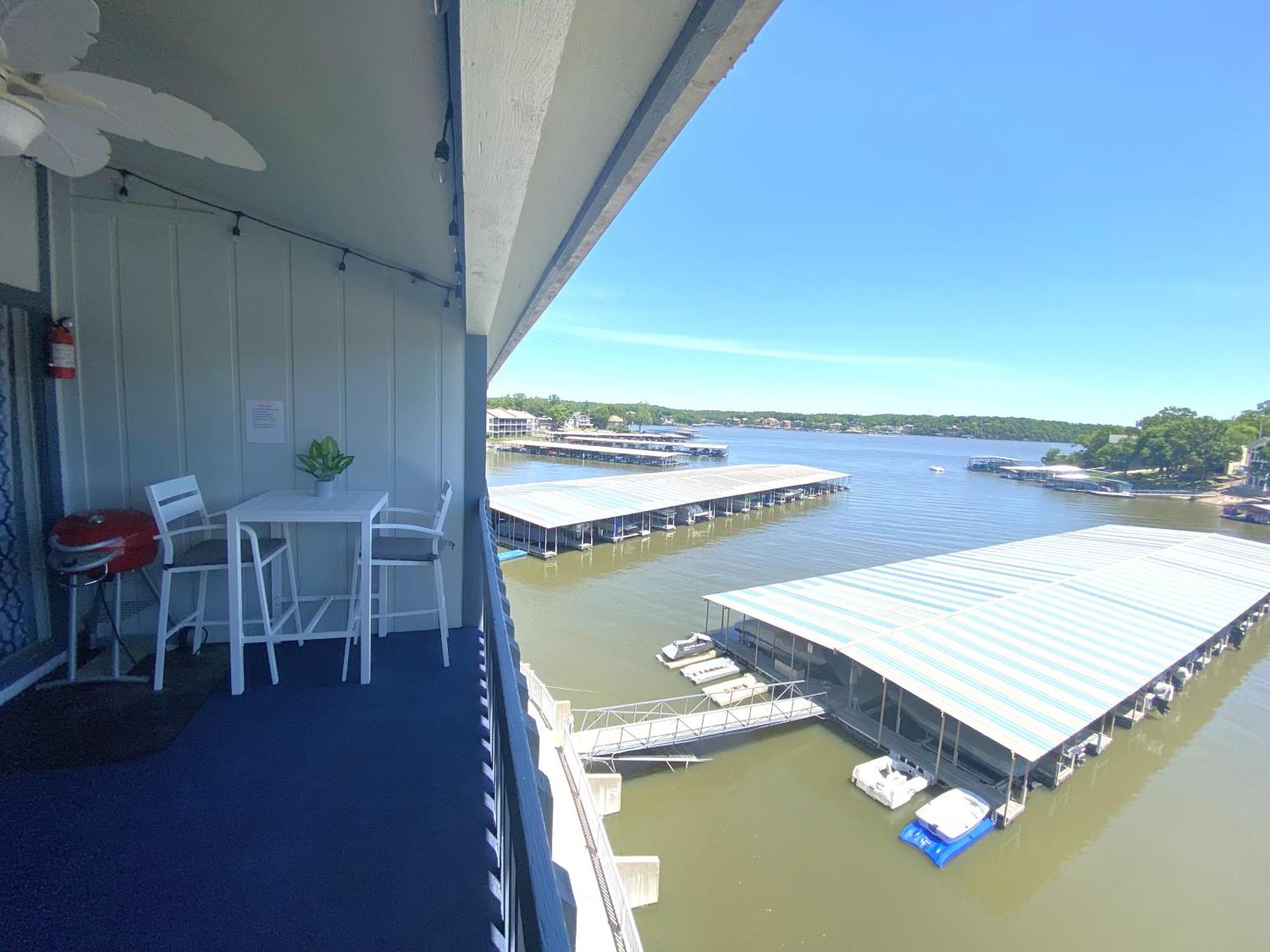 B Lakefront! Remodeled, Boat Slip, Patio Views, Pool, Boat Ramp, Wifi Осейдж-Бич Экстерьер фото