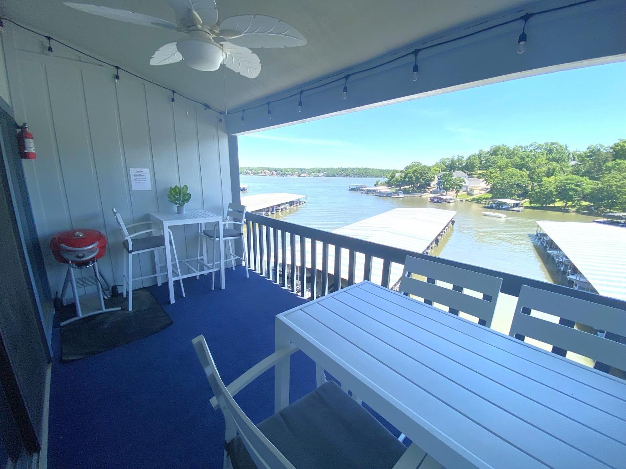 B Lakefront! Remodeled, Boat Slip, Patio Views, Pool, Boat Ramp, Wifi Осейдж-Бич Экстерьер фото