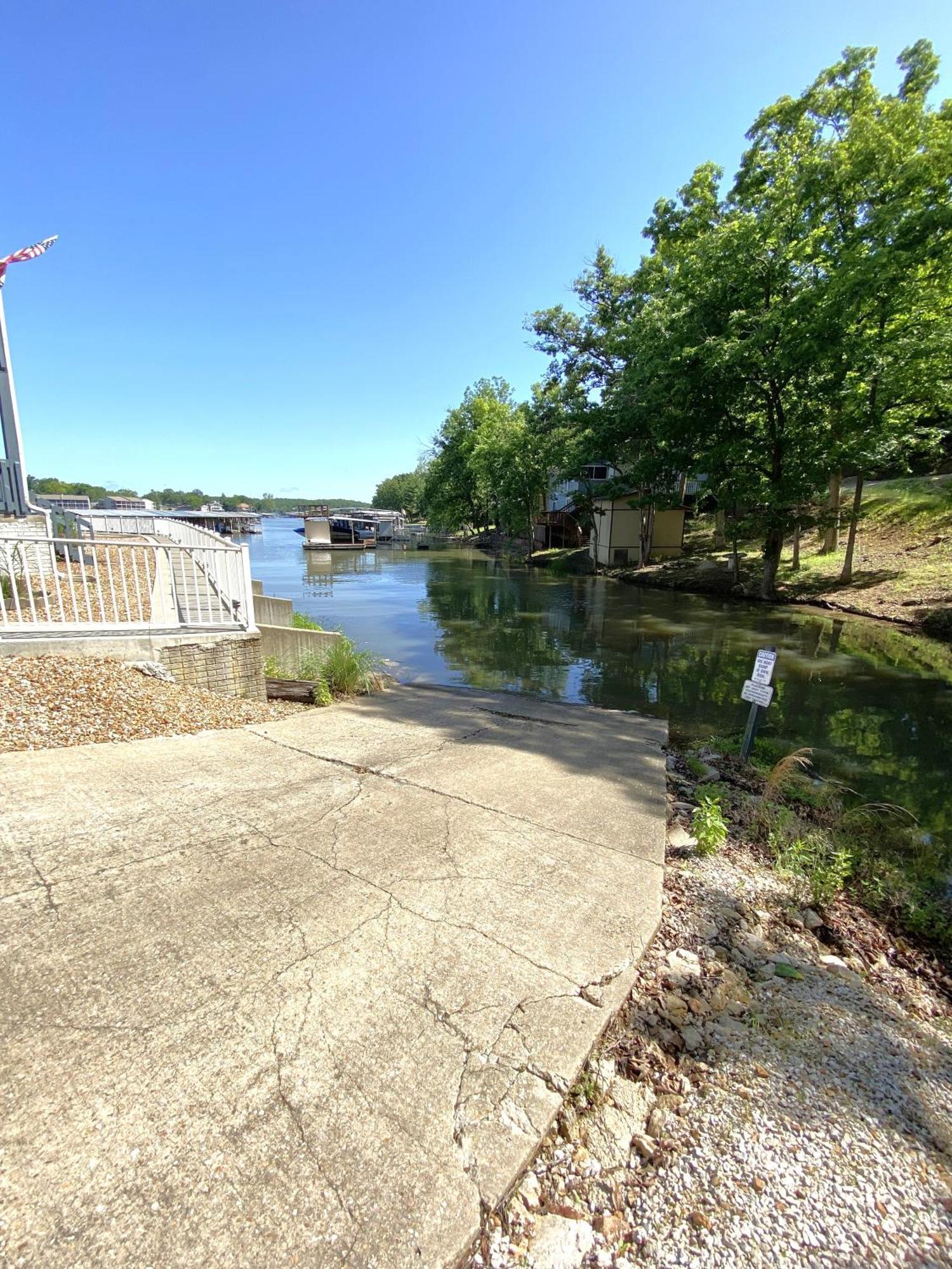 B Lakefront! Remodeled, Boat Slip, Patio Views, Pool, Boat Ramp, Wifi Осейдж-Бич Экстерьер фото